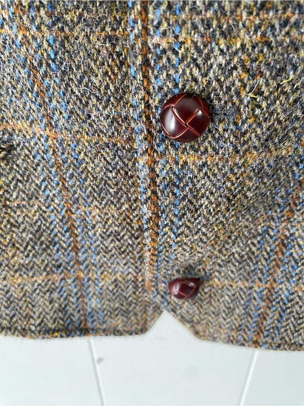 Walker and Hawkes Men's Harris Tweed Dalson Waistcoat In Clinton Brown Size 48” - Picture 6 of 14